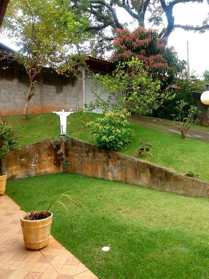 Villa Chacara De Temporada - Mairiporã Exterior foto